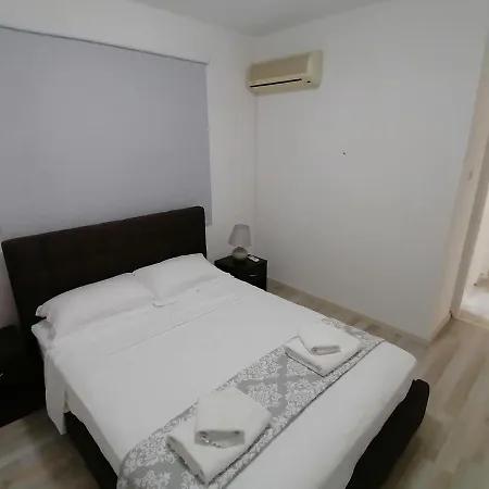 Appartamento Must - Mackenzie Holiday Larnaca